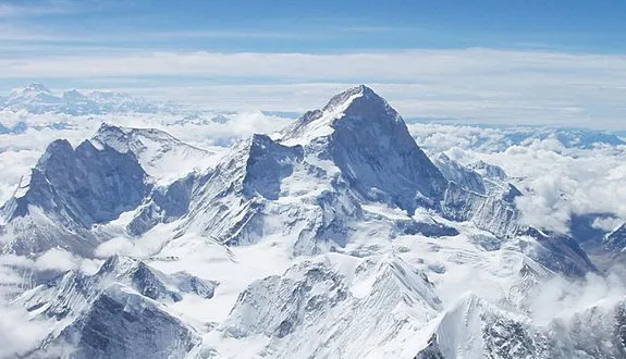 მაკალუ (Makalu) მაკალუ (Makalu)